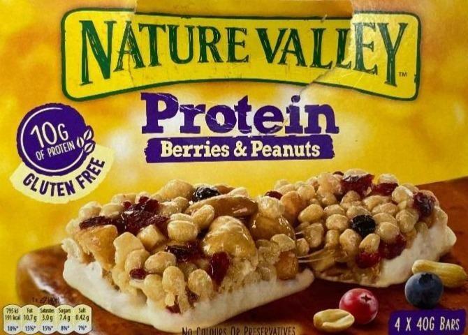 Фото - Батончик протеиновый Protein Berries & Peanuts Nature Valley