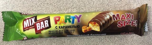 Фото - шоколадный батончик с печеньем и карамелью Mix bar party