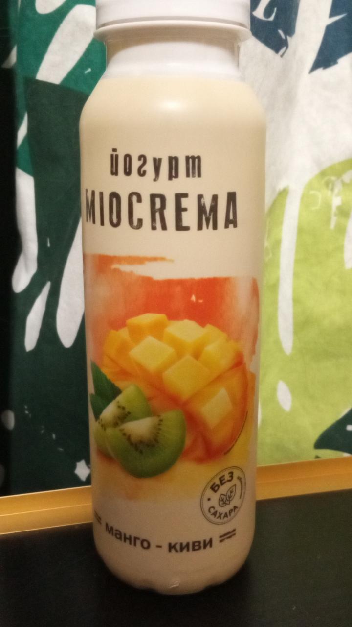 Фото - Йогурт питьевой с манго и киви Miocrema