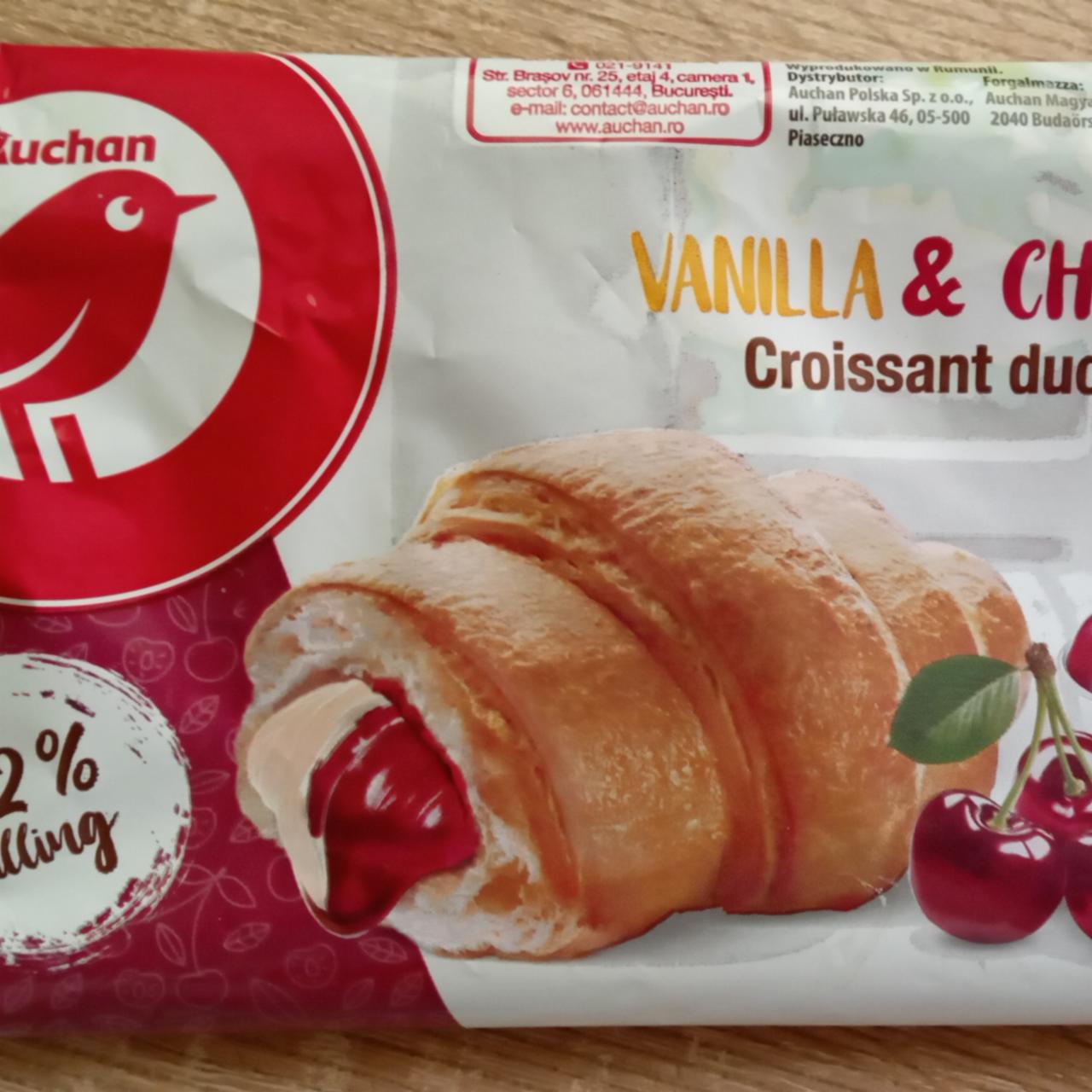 Фото - Круассан с ванильно-вишневой начинкой Auchan