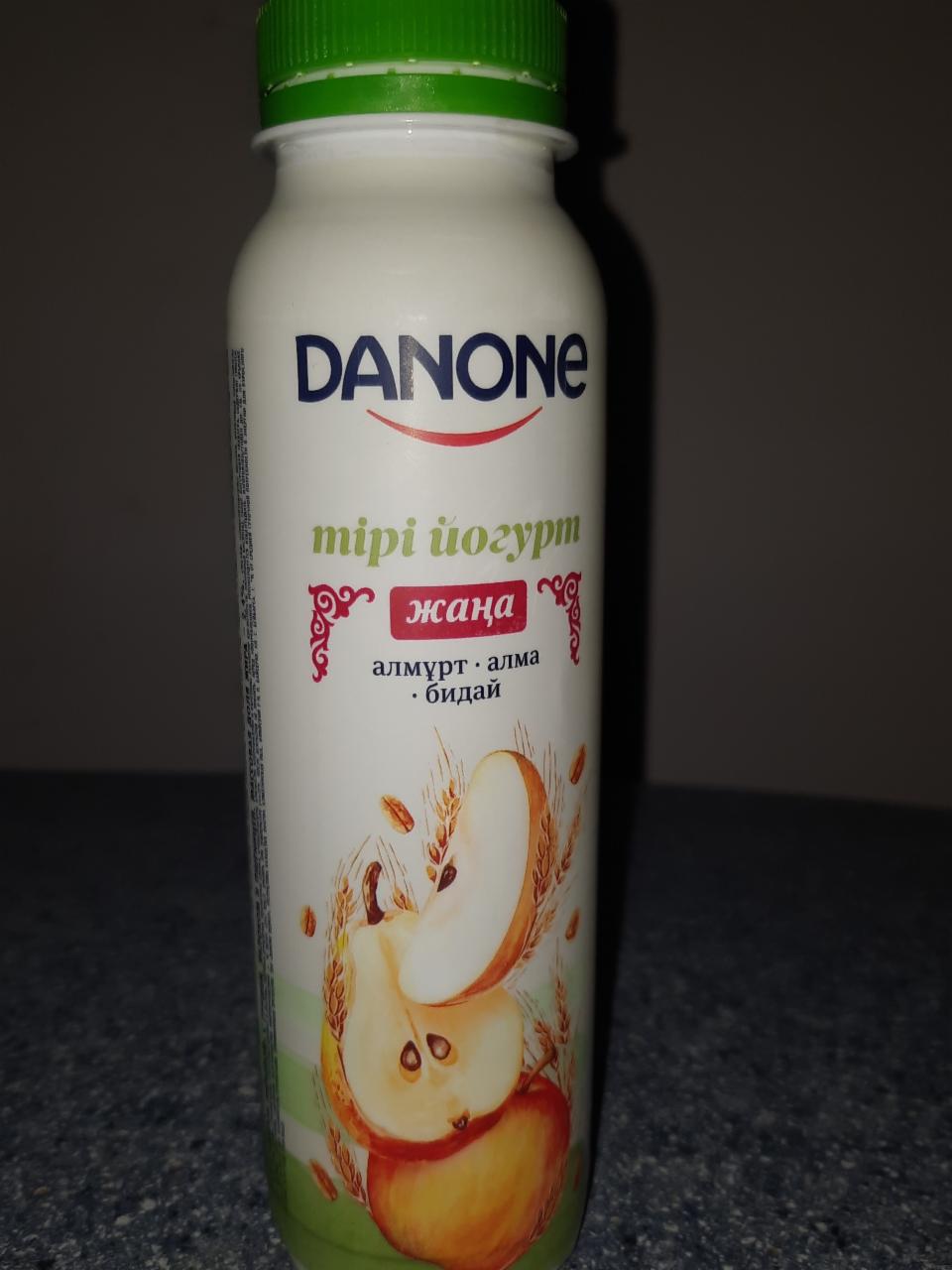 Фото - Живой йогурт груша, яблоко, пшеница Danone