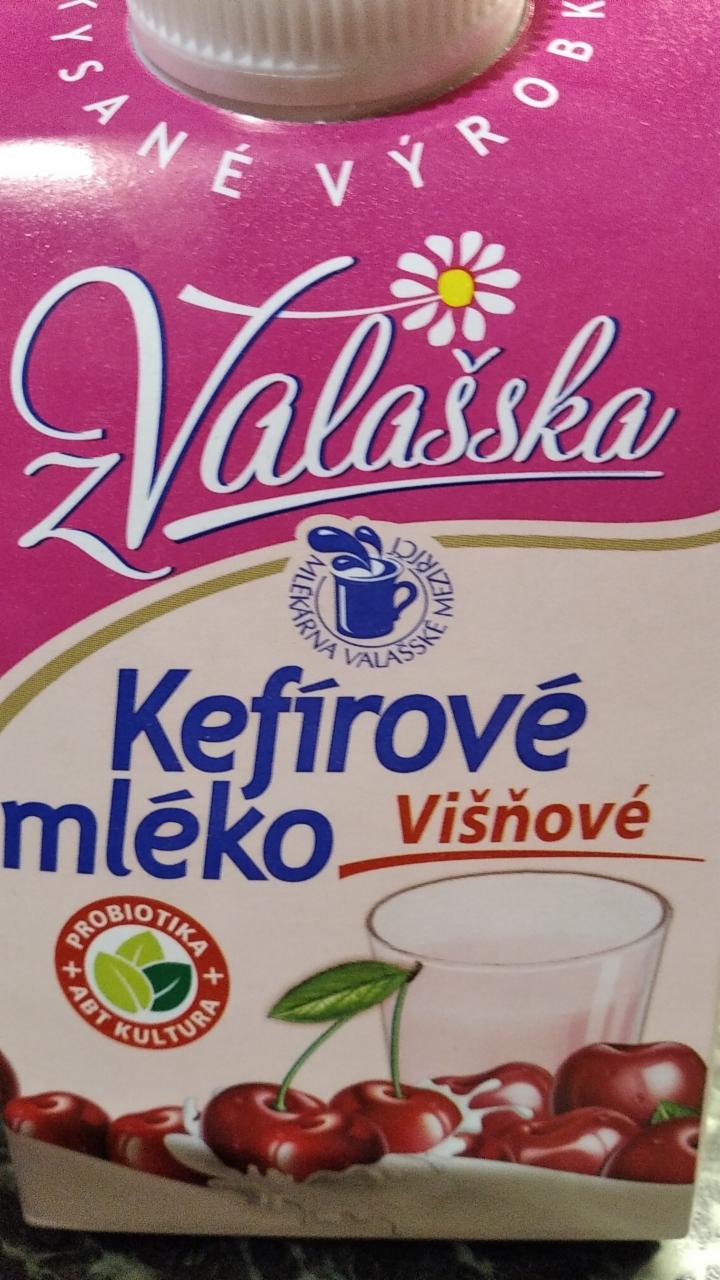 Фото - Valašské Meziříčí Kefírové mléko Nízkotučné višňové