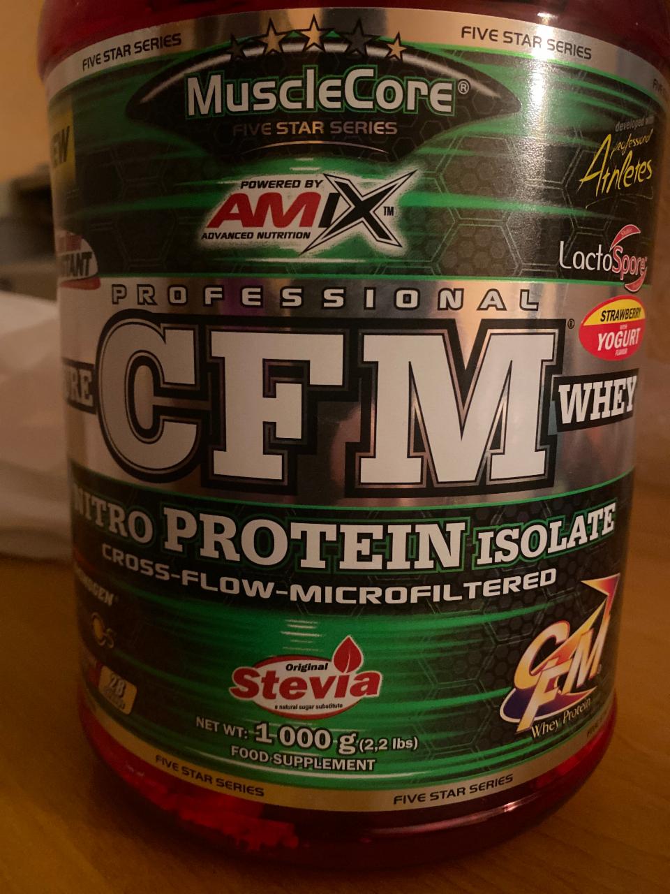 Фото - изолят протеина со стевией клубничный йогурт CFM Amix