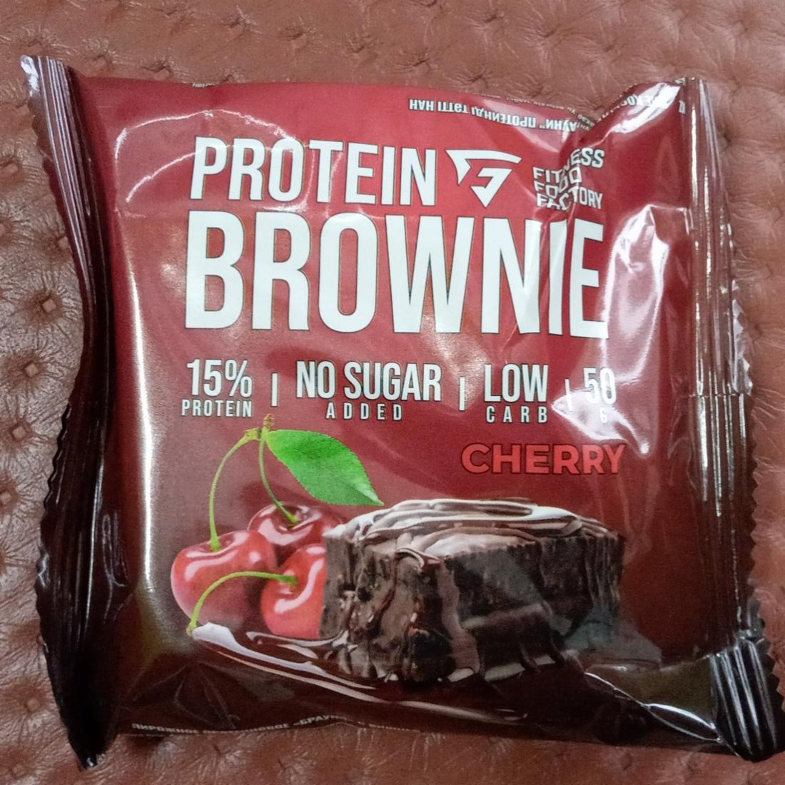 Фото - пирожное протеиновое Брауни с вишней Fitness Food Factory