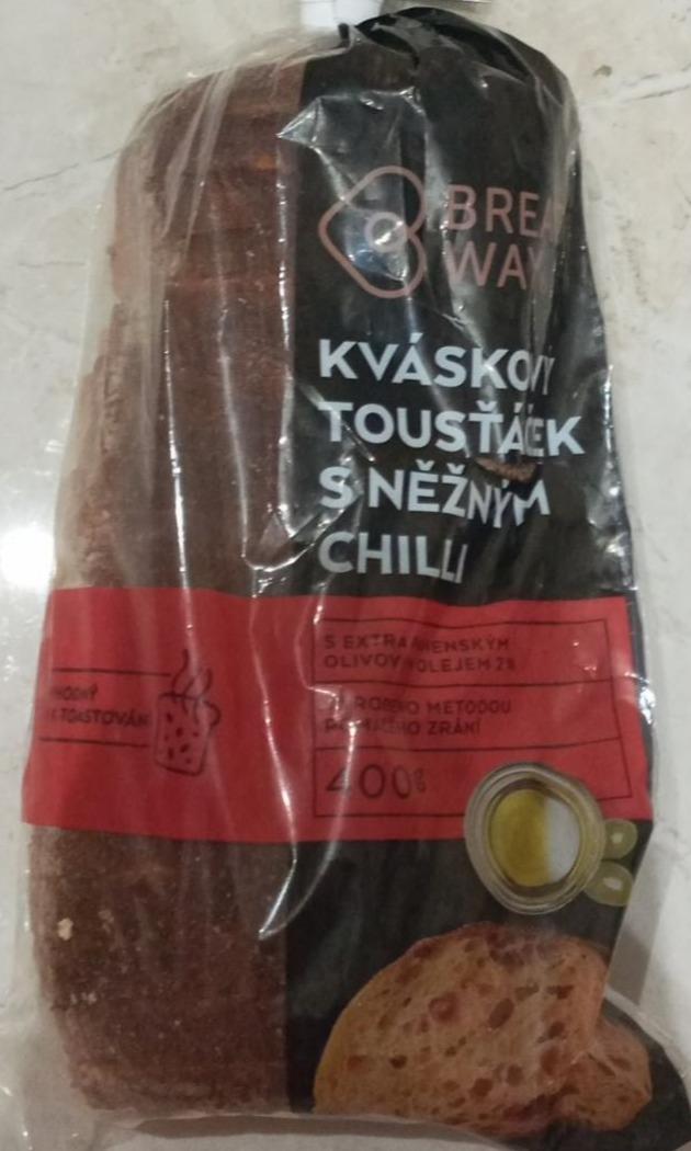 Фото - Kváskový tousťáček s něžným chilli Breadway