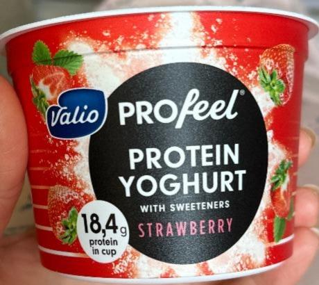 Фото - Протеиновый йогурт Profeel клубника Valio
