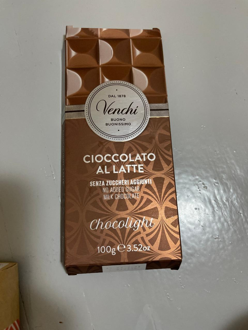 Фото - cioccolato al latte chocolight Venchi
