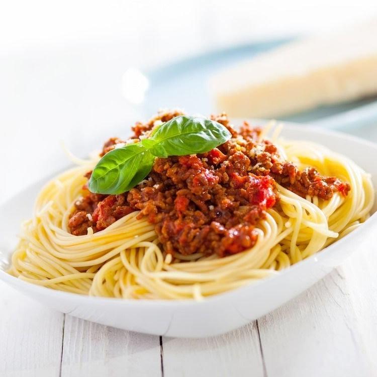 Фото - спагетти с фаршем индейки