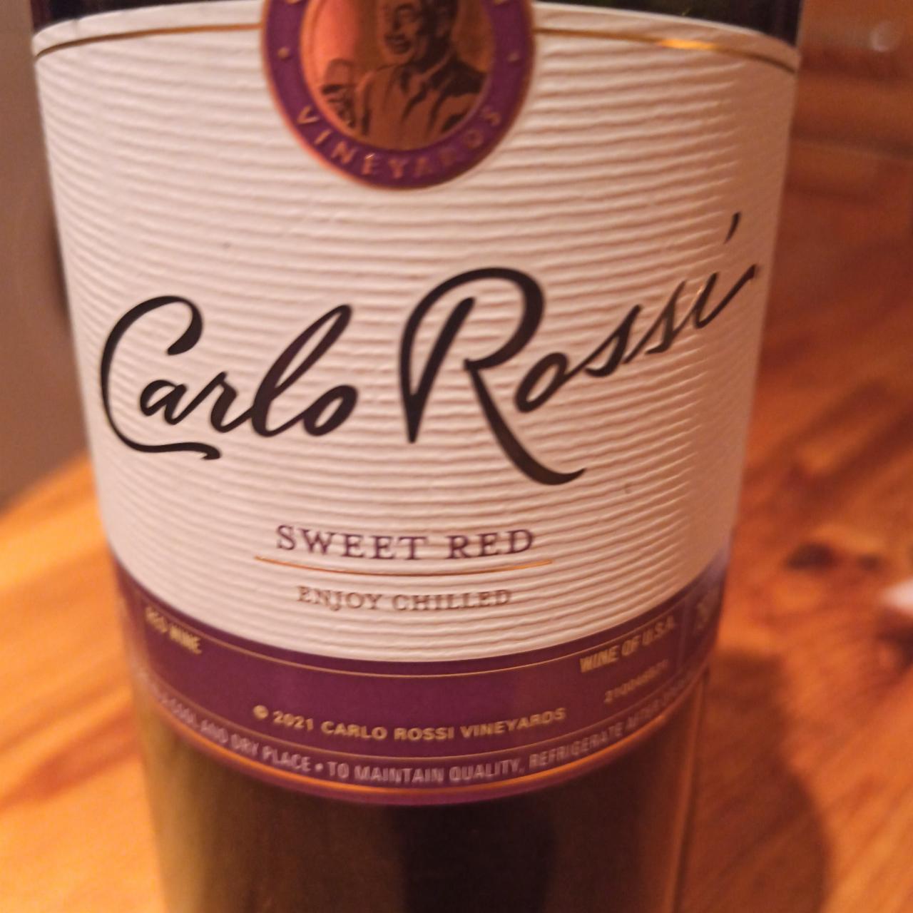 Фото - красное сладеое вино sweet red Carlo Rossi