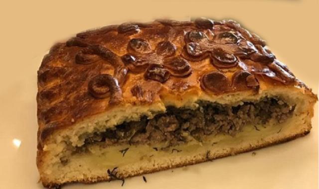 Фото - штолле мясной пирог