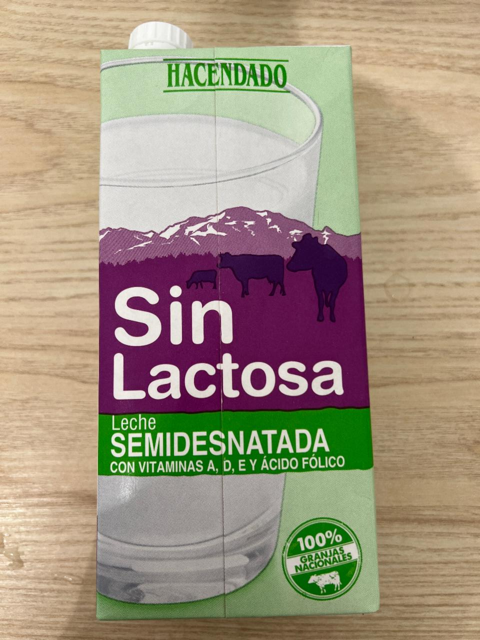 Фото - молоко Leche sin lactosa semi Hacendado
