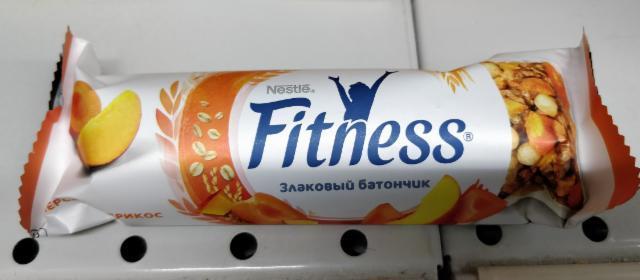 Фото - злаковый батончик персик и абрикос Fitness Nestle