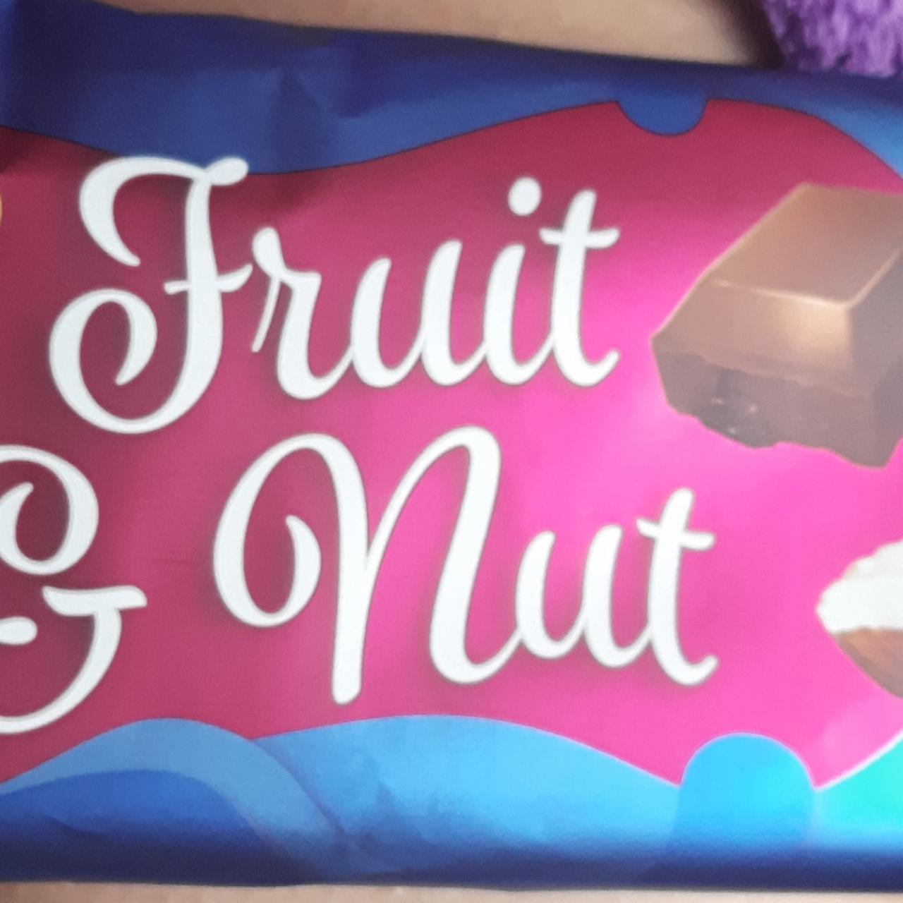Фото - Шоколад с орехами и сухофруктами Fruit & Nut Dairyfine