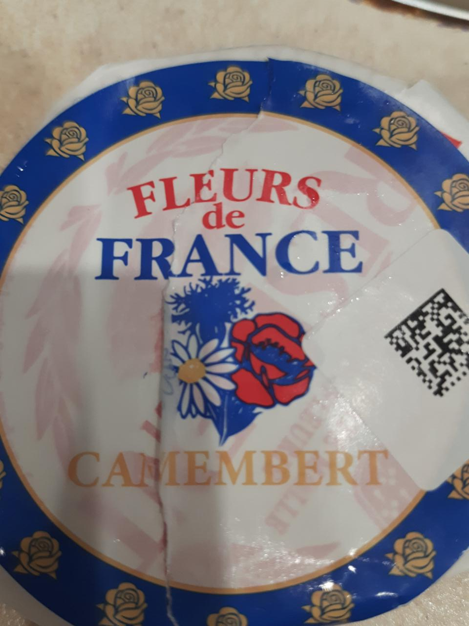 Фото - сыр мягкий с белой плесенью камабер Eleurs de France