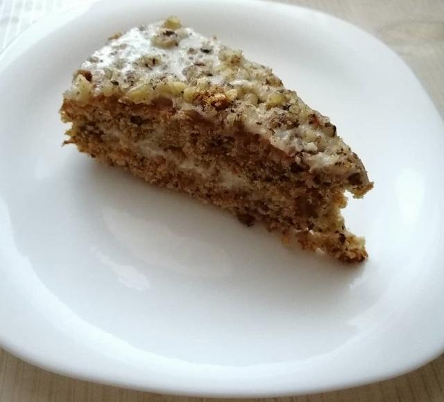 Фото - Постный пирог с грецкими орехами