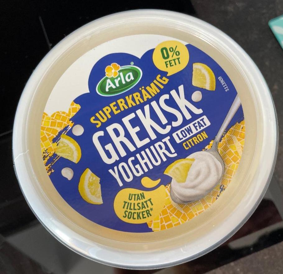 Фото - греческий йогурт с лимоном 0% Arla