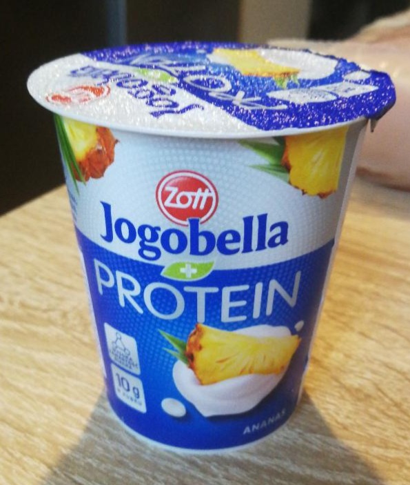 Фото - Йогурт ананас protein Jogobella Zott