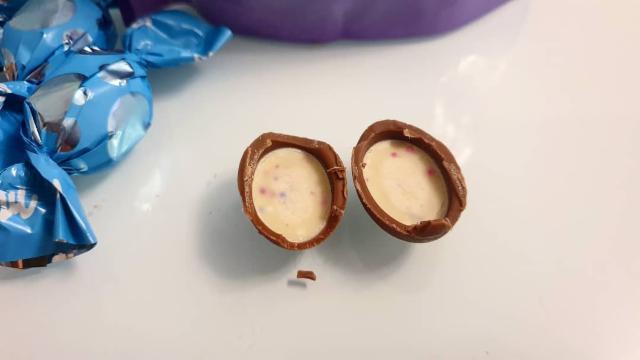 Фото - Шоколадные яйца Milka bonbons confeti.