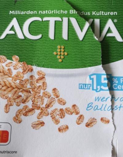 Фото - йогурт со злаками 1.5% Activia