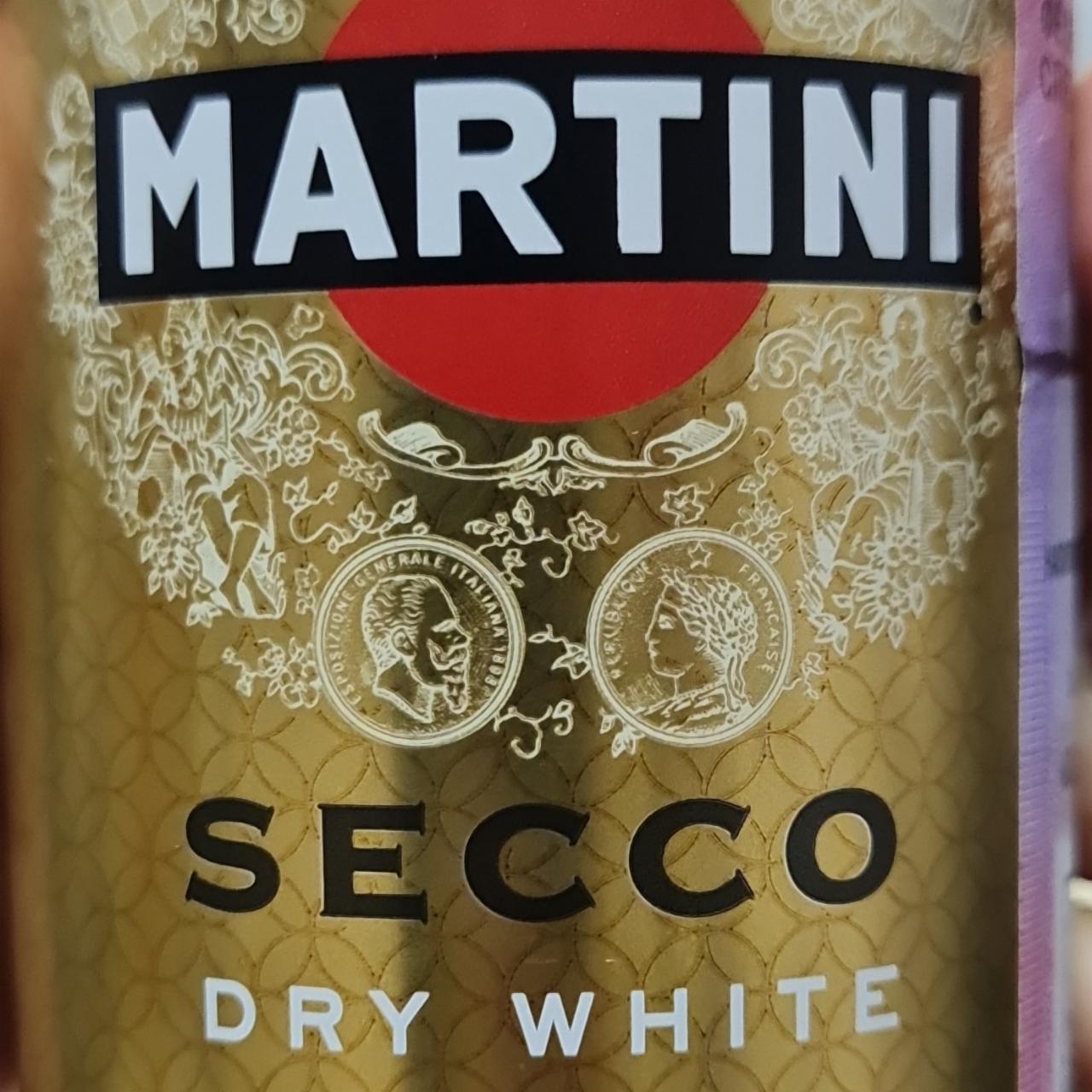 Фото - Вермут белый Extra Secco Dry white Martini