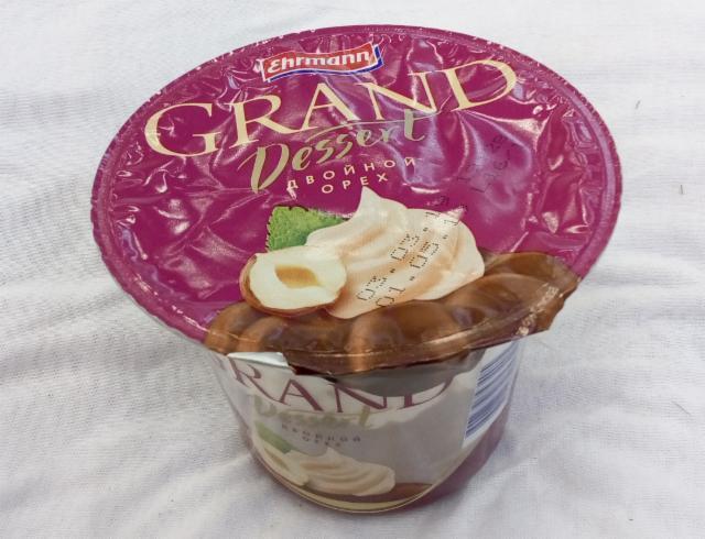Фото - пудинг молочный шоколадно-ореховый со сливочно-ореховым муссом Двойной орех Grand dessert Ehrmann
