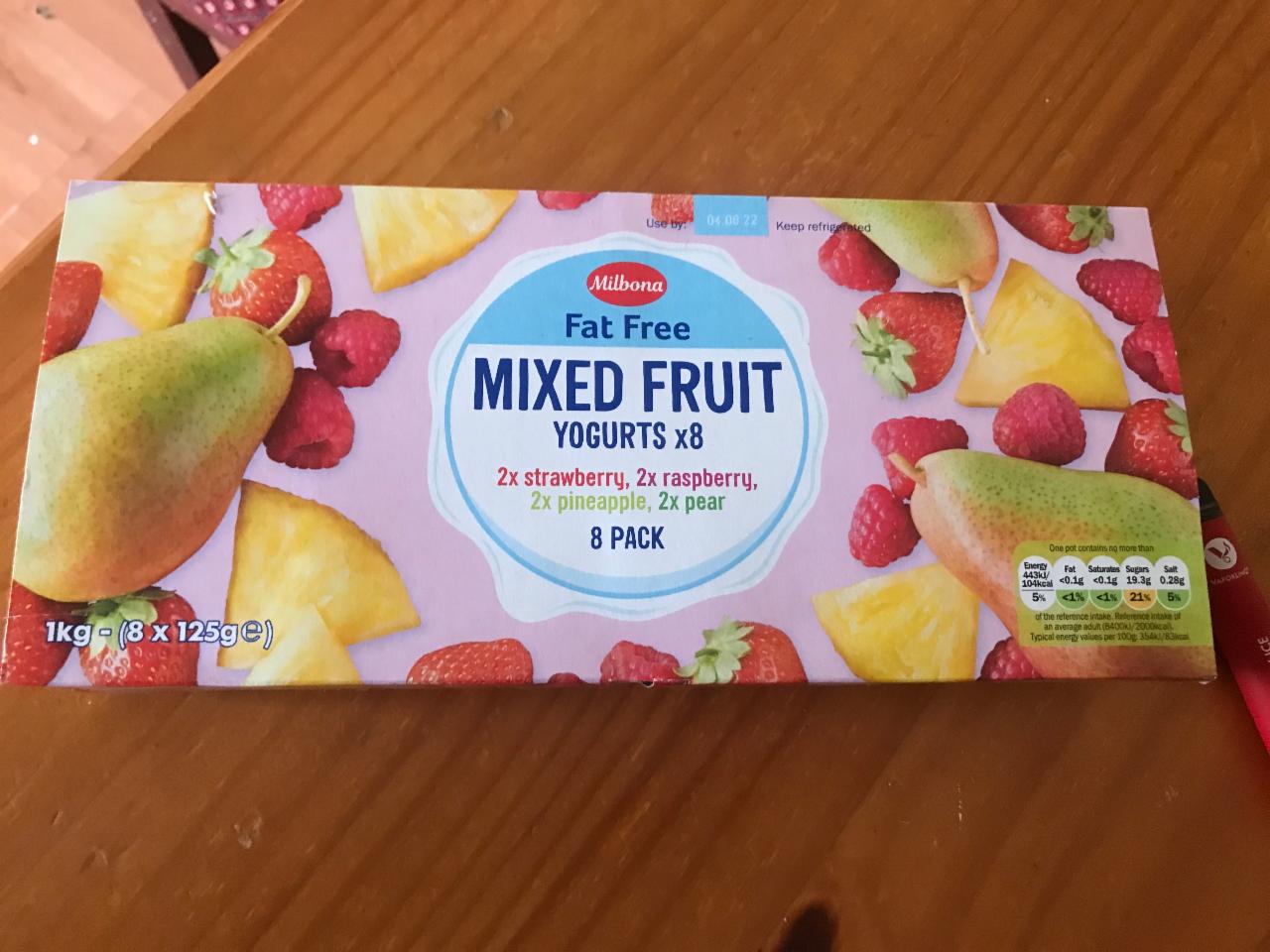 Фото - йогурты смесь фруктов без жира Milbona