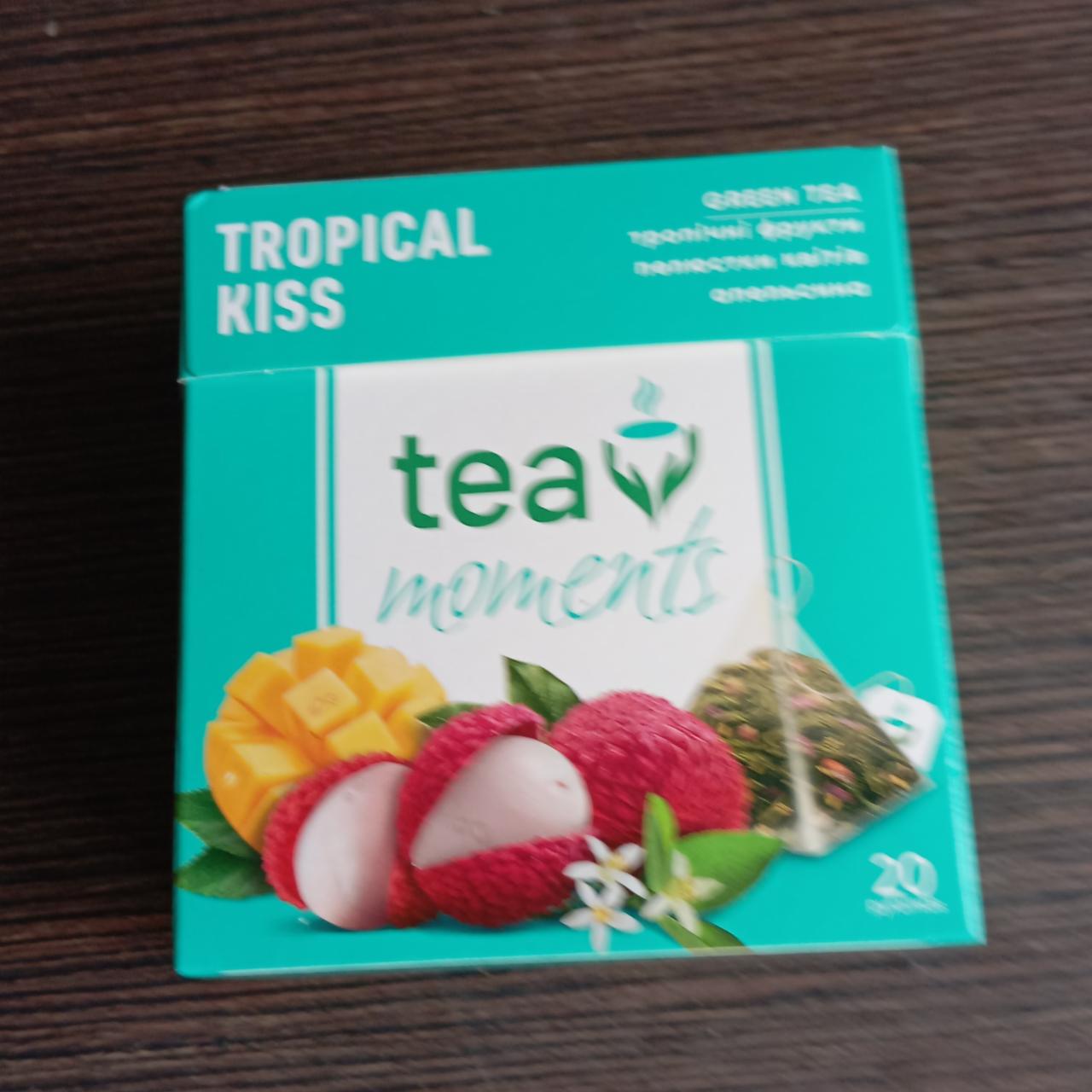 Фото - Чай зелёный байховый ароматизированный с добавлением растительного сырья фасованный Тропический поцелуй Tea Moments