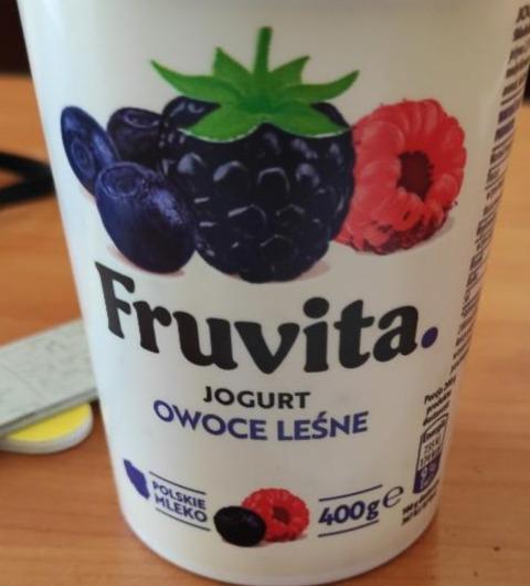 Фото - Йогурт 2.5% Лесные ягоды FruVita