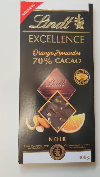 Фото - Шоколад черный 70% с апельсином и кусочками миндаля Orange Amandes Excellence Lindt