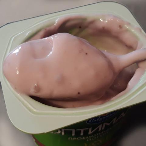 Фото - 'Оптималь' йогурт черника, малина 2%