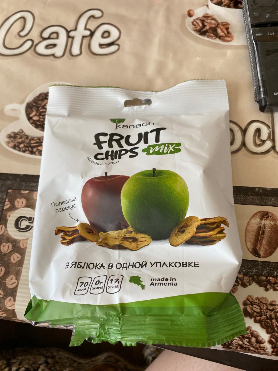 Фото - Чипсы яблочные Fruit chips Kanach