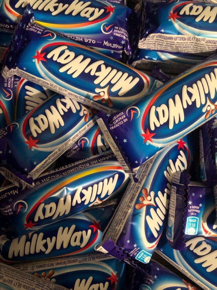 Фото - Батончик шоколадный Milky Way
