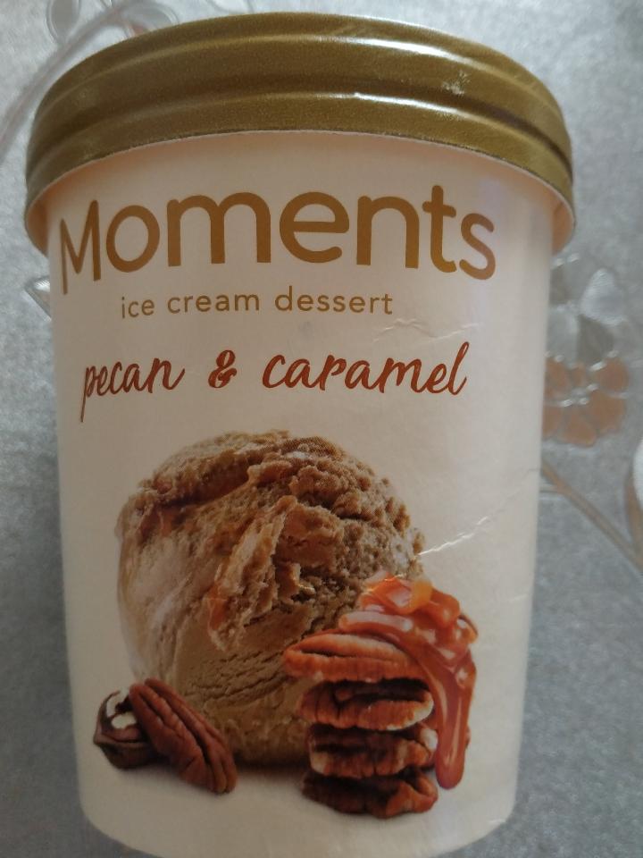 Фото - мороженое орех и карамель Моментс Moments