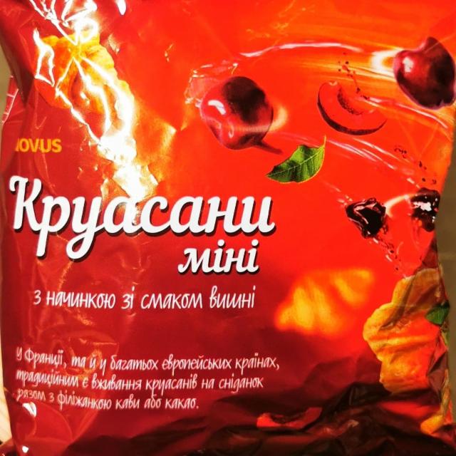 Фото - Круассаны мини с начинкой со вкусом вишни Novus