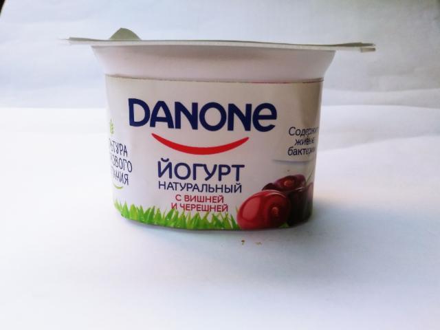 Фото - Йогурт 2.9% с вишней и черешней Данон Danone