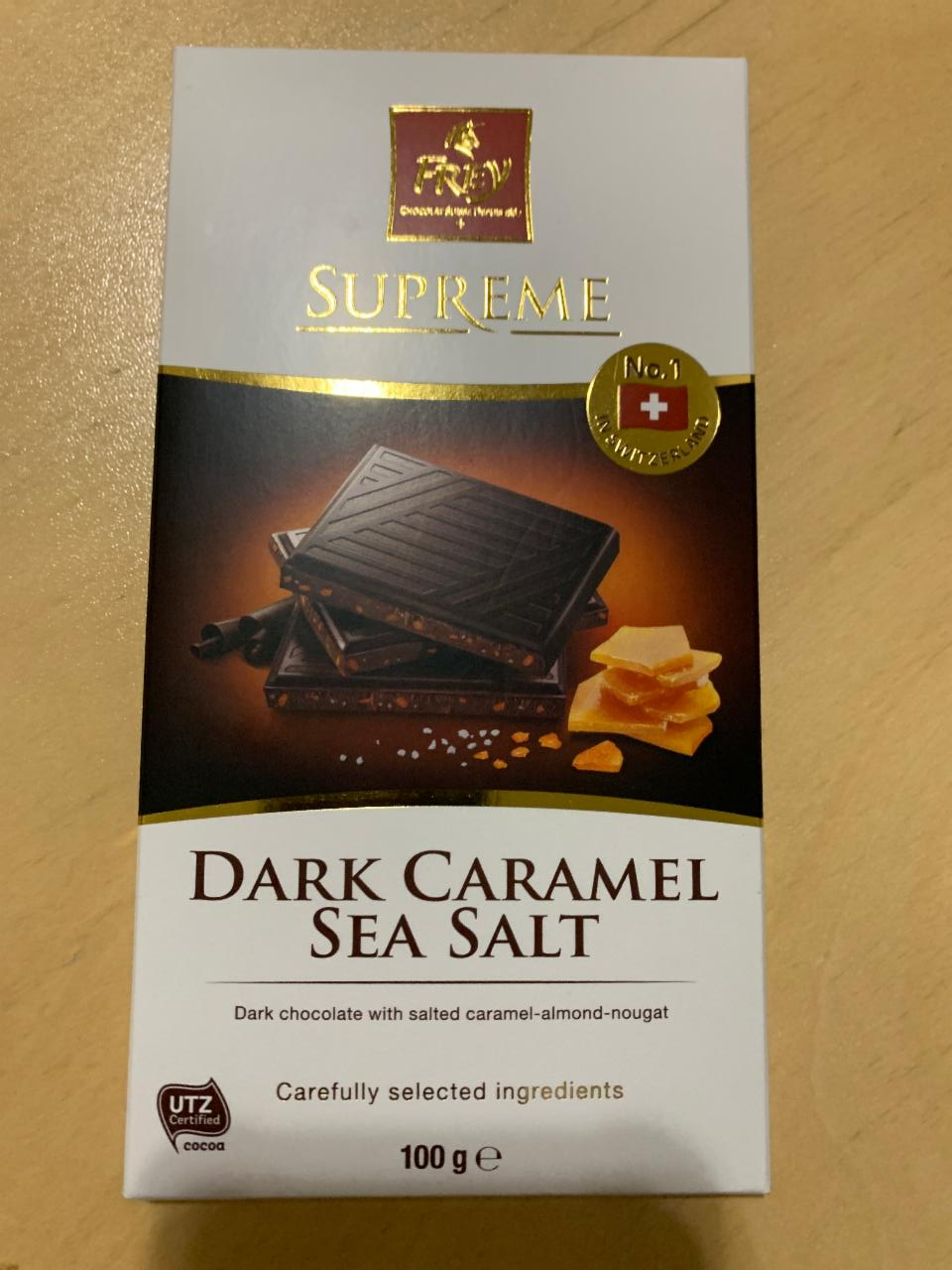Фото - Темный шоколад с соленой карамельно-миндальной нугой Frey Supreme