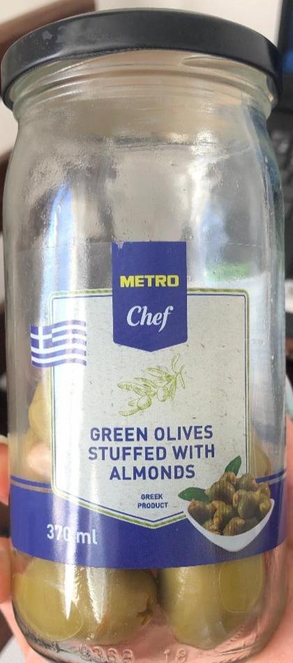 Фото - Оливки зеленые с миндалем Metro Chef