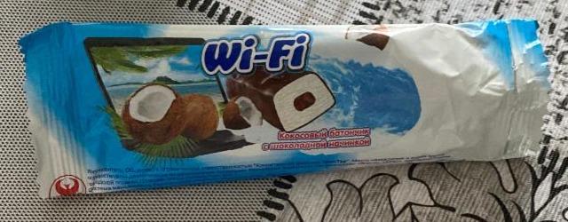 Фото - Батончик кокосовый с шоколадной начинкой Wi-Fi ФинТур
