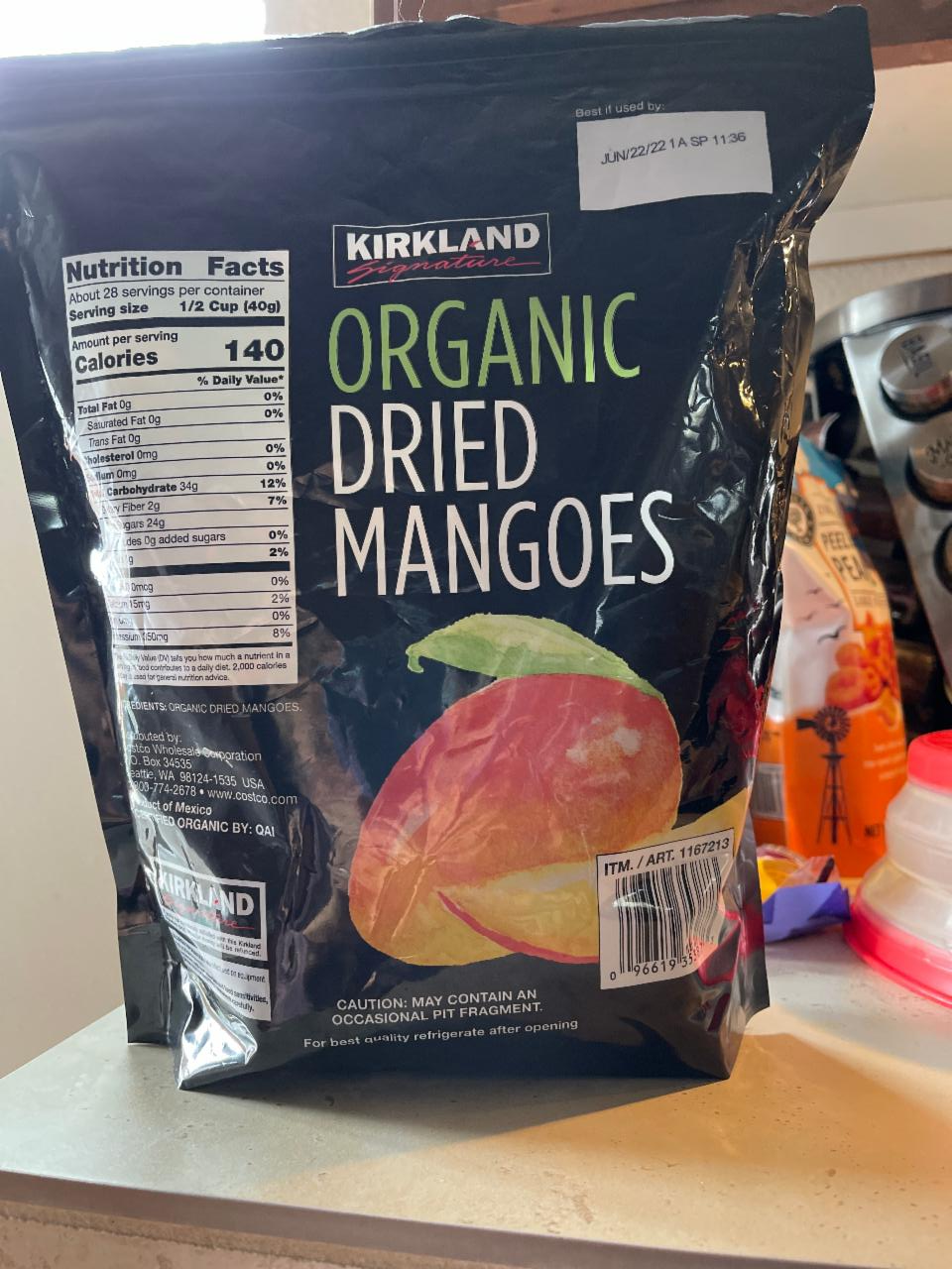 Фото - органическое сушеное манго Kirkland