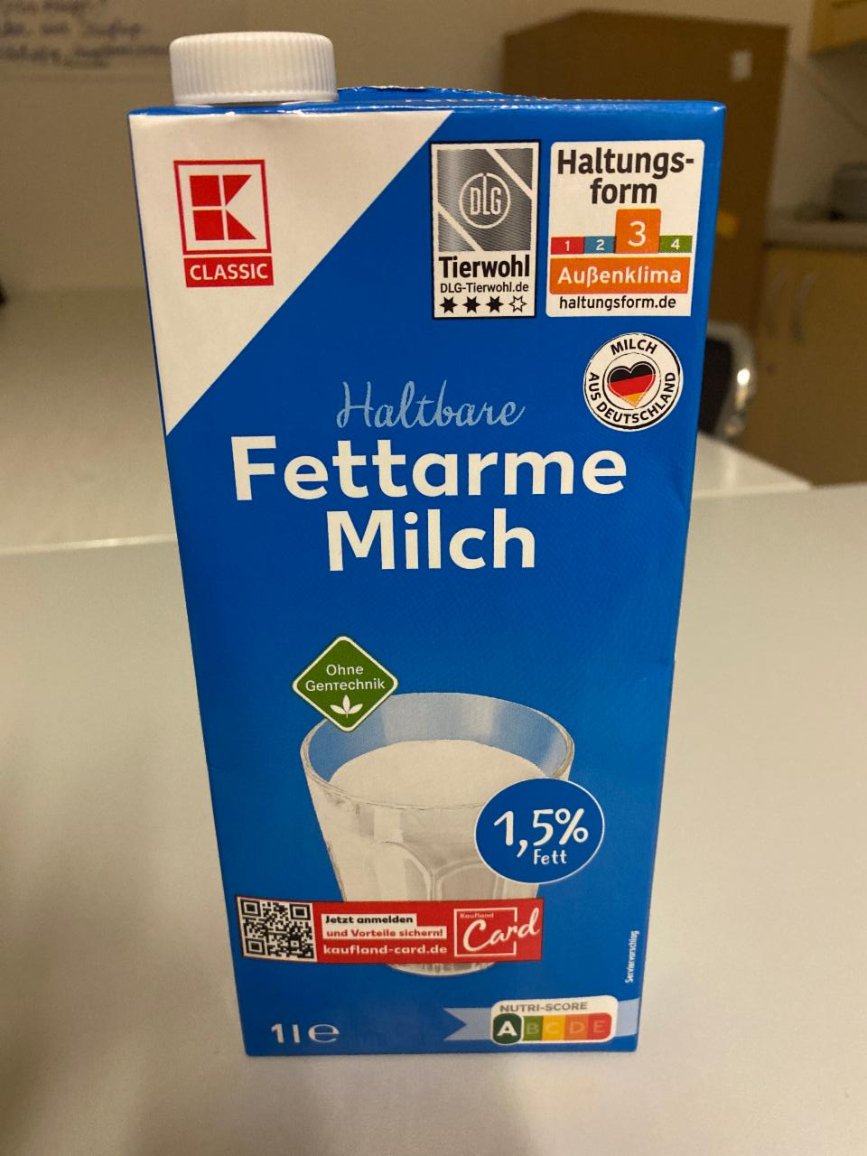 Фото - Молоко 1.5% Fettarme Milch K-Classic