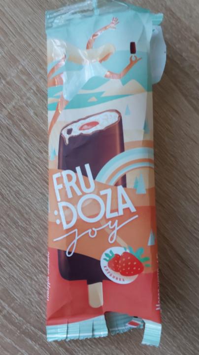 Фото - мороженое сливочное клубника Frudoza Joy