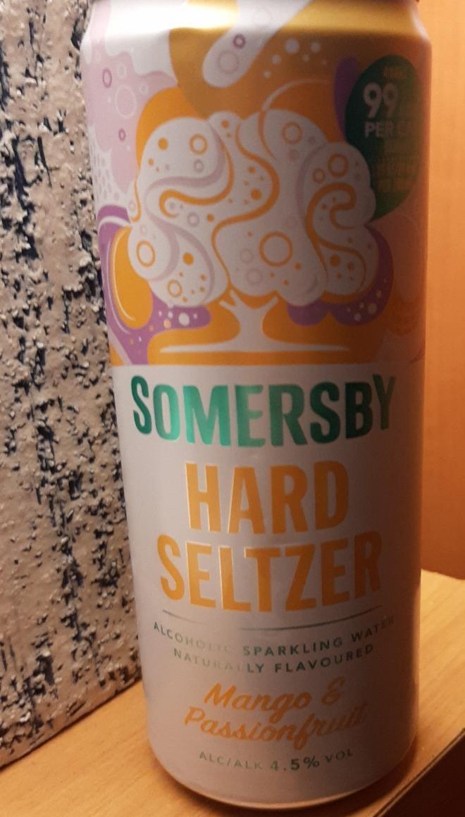 Фото - hard seltzer mango and passionfruit Somersby