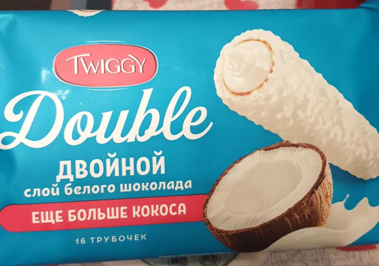 Фото - Вафельные трубочки с кокосом в белом шоколаде Twiggy