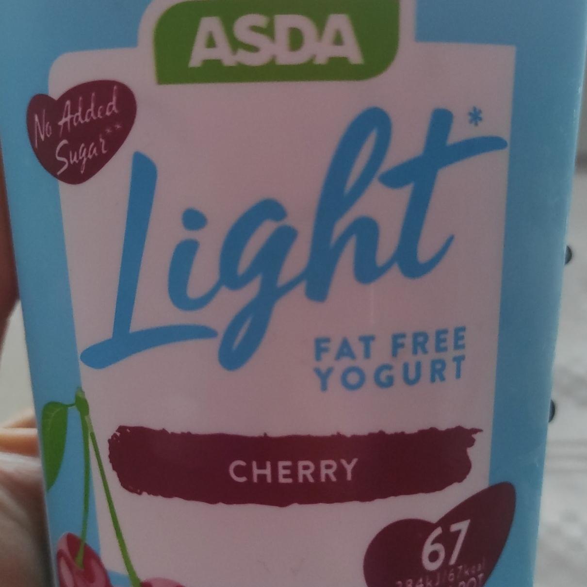 Фото - Йогурт нежирный 0.5% Cherry Light Asda