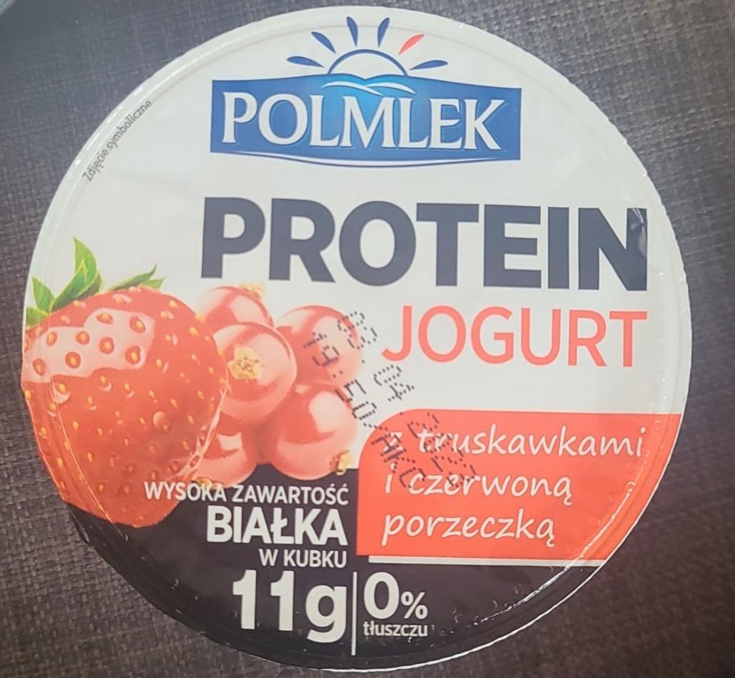 Фото - протеиновый йогурт с клубникой и смородиной Polmlek