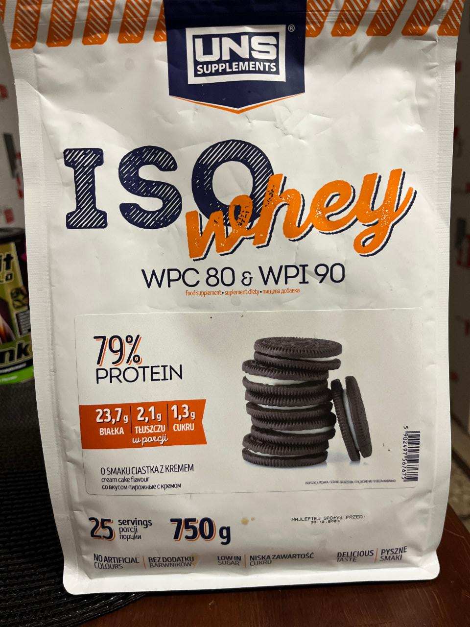 Фото - Протеин Iso Whey 79% со вкусом печенья с кремом UNS Supplements
