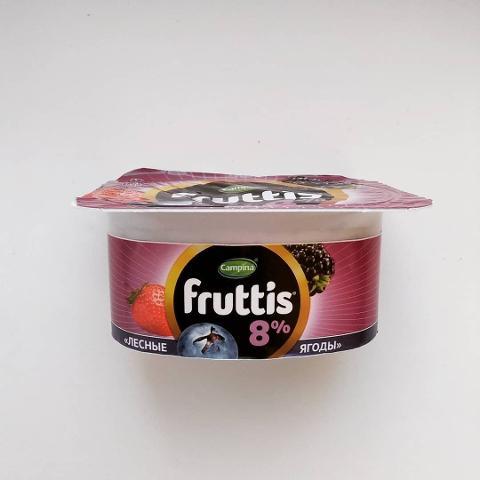 Фото - продукт йогуртный Лесные ягоды 8% Fruttis Фруттис