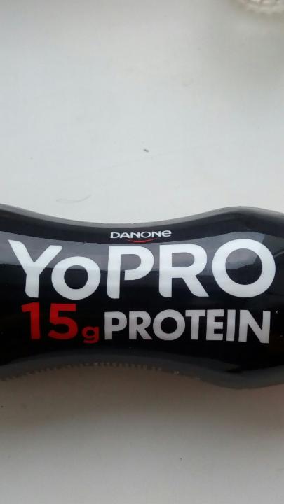 Фото - йогурт с протеиновый с клубникой danon 