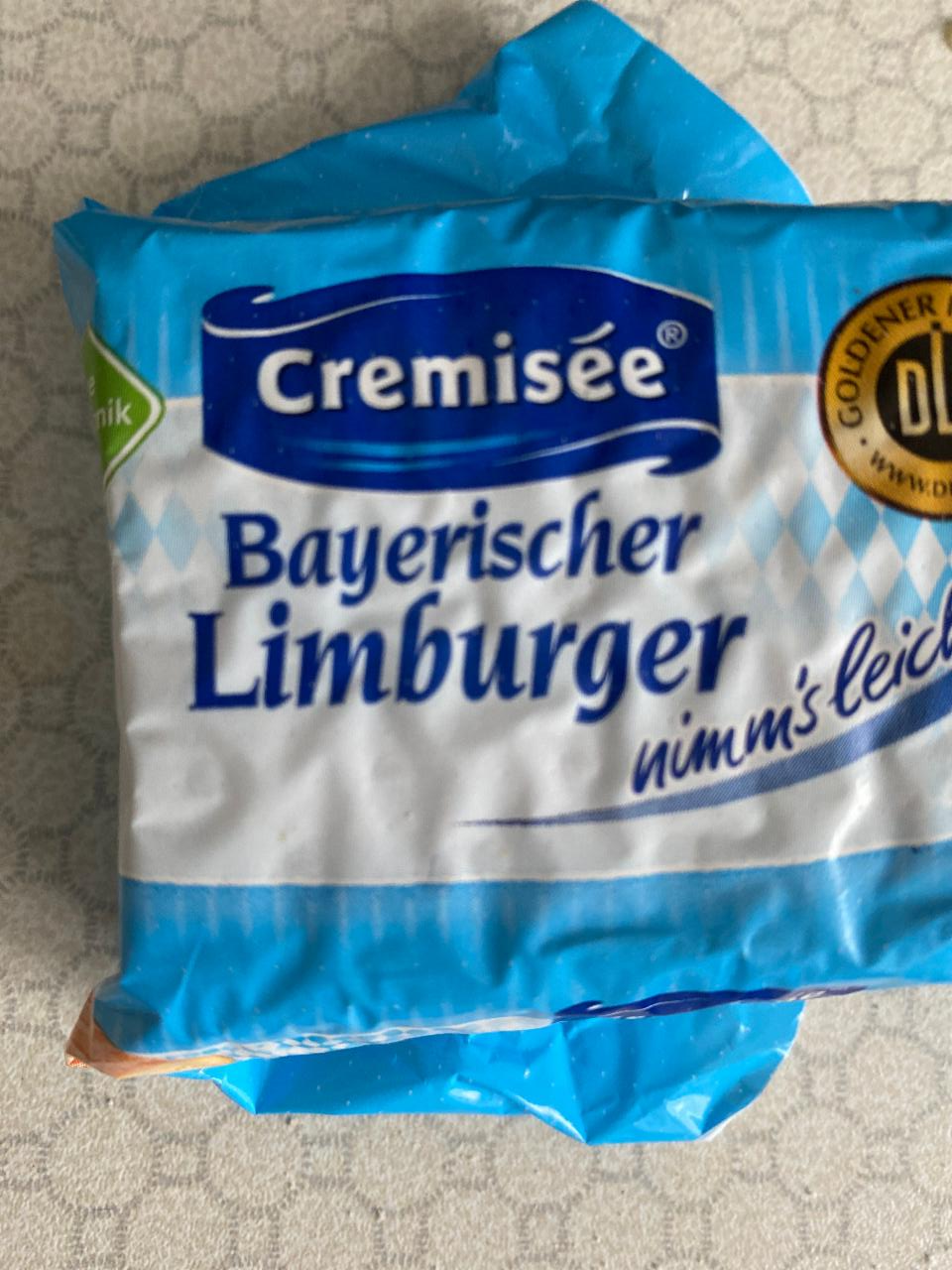 Фото - сыр с плесенью Люмбургер 9% Cremisée