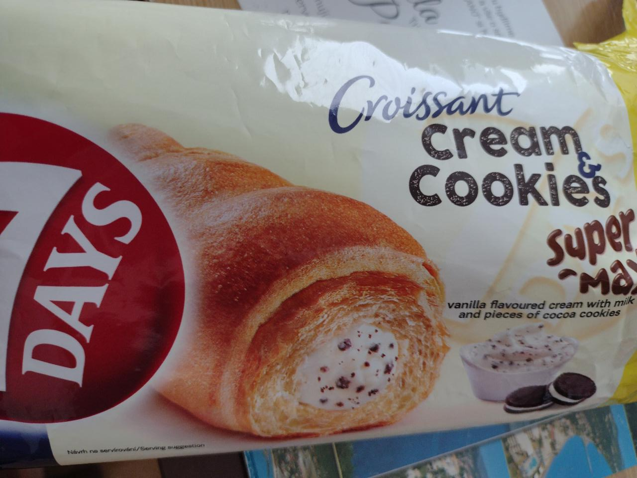 Фото - Croissant Cream & Cookies super max vanilla with milk 7 Days